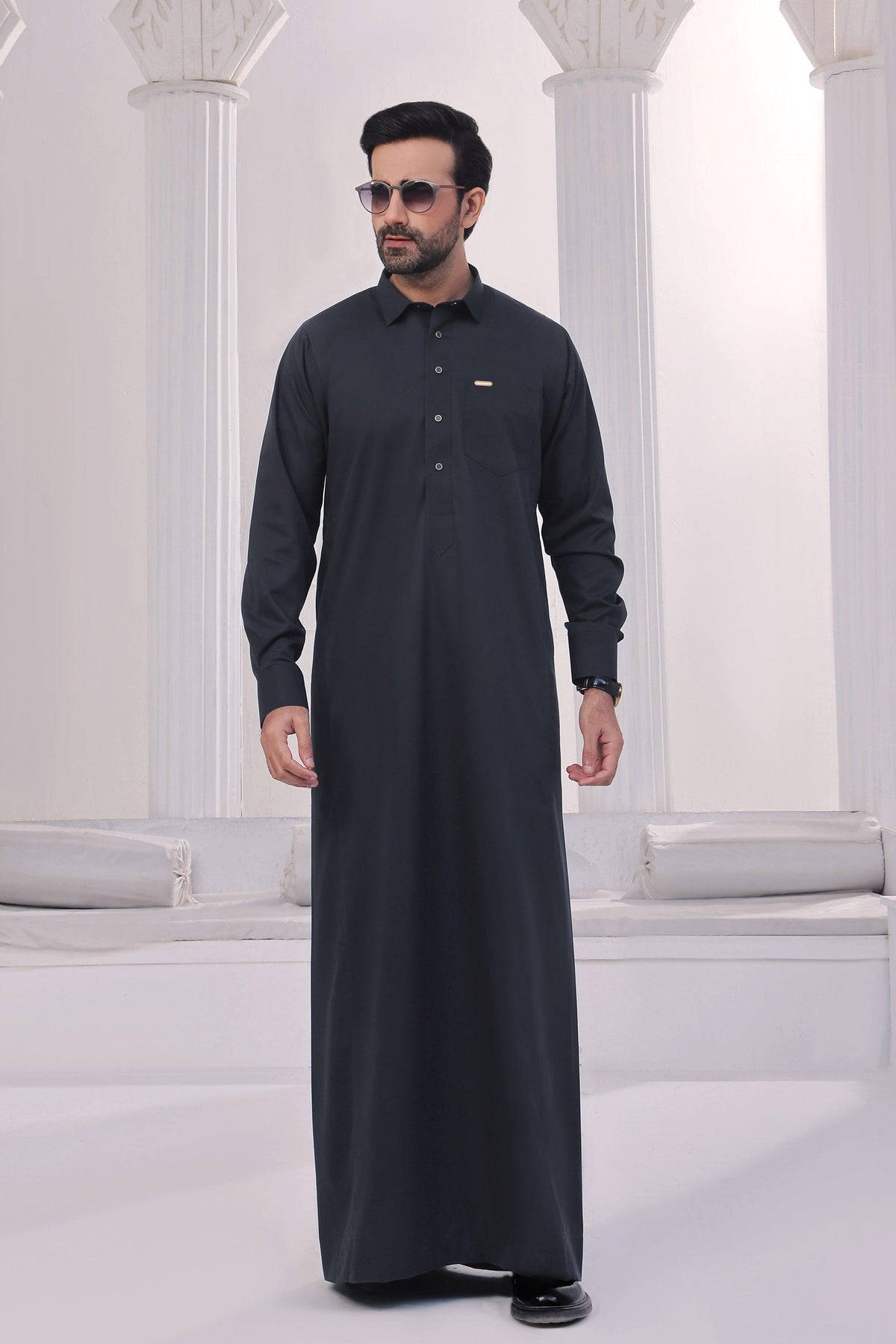 Saudi Shirt Collar Thobe – Exude elegance - Ainsunnah