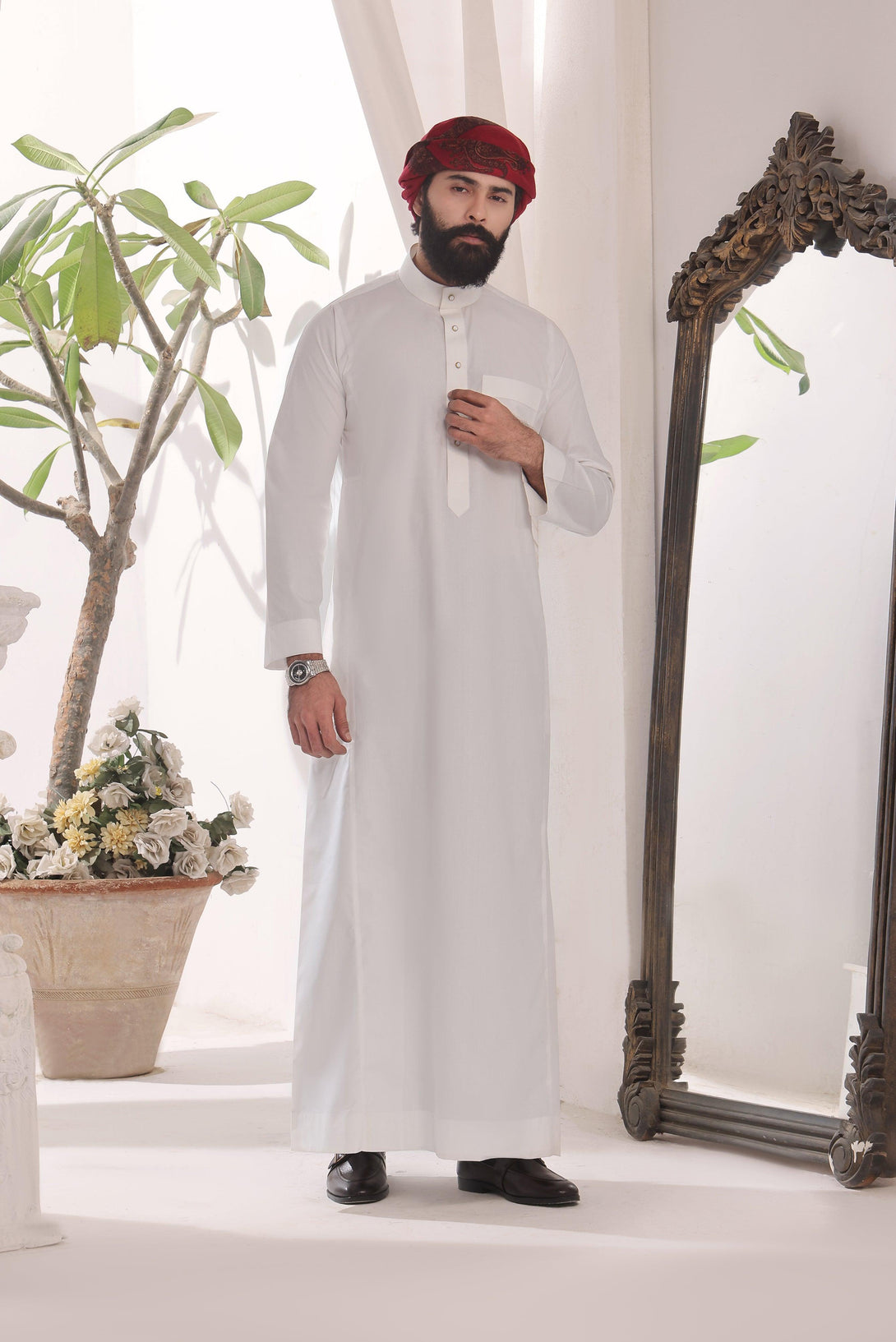 Saudi Collar Thobe - Round Collar with hems - Ainsunnah