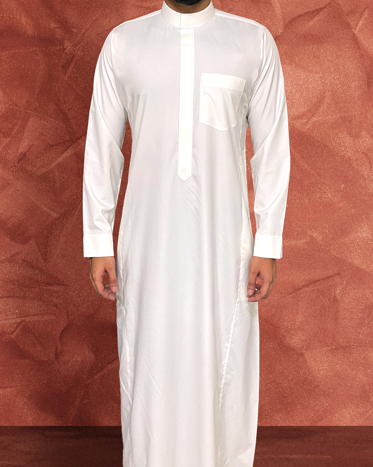 Saudi Off-White Collared Thobe - Boski Finish