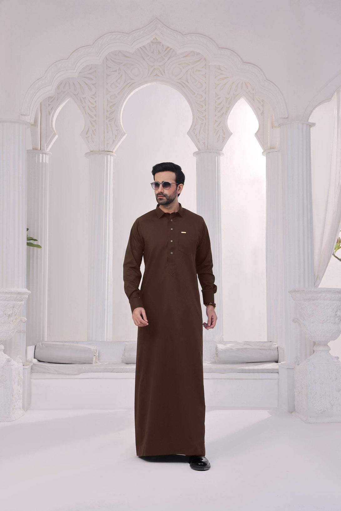 Saudi Shirt Collar Thobe – Exude elegance - Ainsunnah