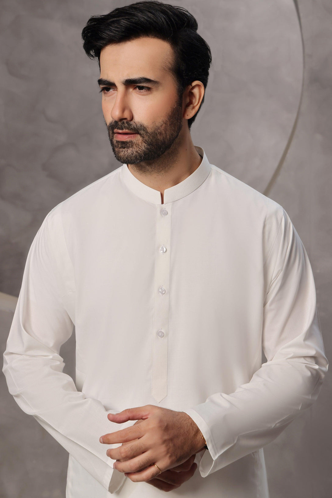 Kali Kurta Off-White – Reliving tradition - Ainsunnah